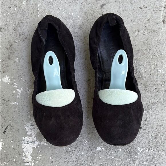 Burberry suede ballerina flats - Picture 1 of 8